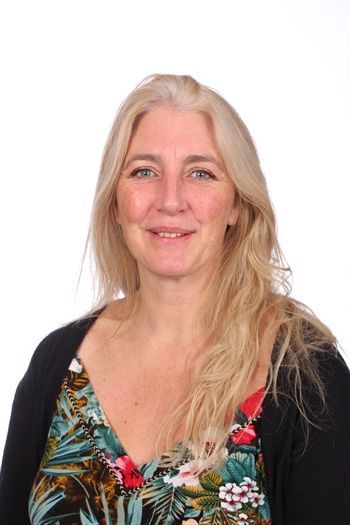 Miss C O'Dwyer